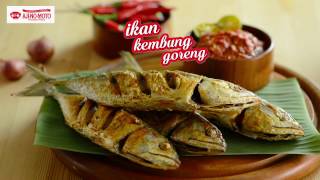 Tasty Treat Ikan Kembung Goreng  Fried Kembung Fish [upl. by Ettedualc]