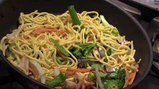 Simple and Easy Stir Fry Vegetables Noodlesvegan [upl. by Brodsky]